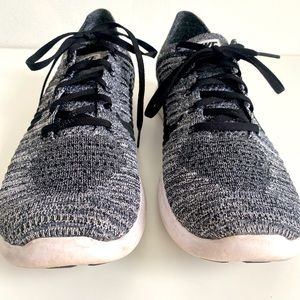 Nike Mens Free Run flyknit